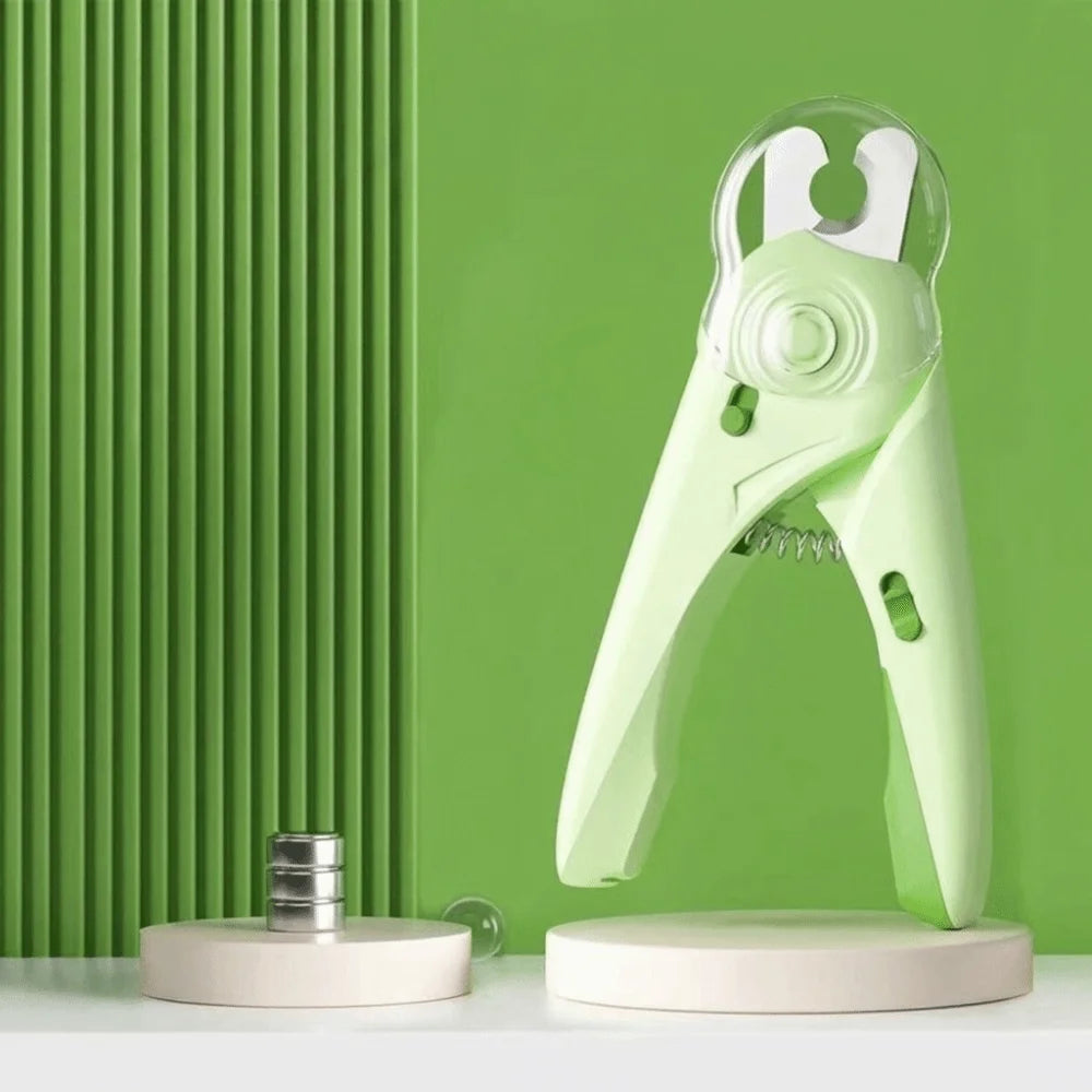 Anti-Splash Pet Nail Clipper – 3-in-1 LED Trimmer