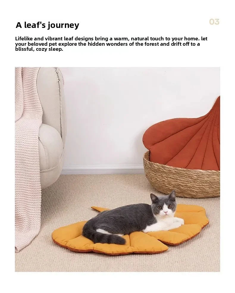 Reversible Leaf Pet Cushion – Non-Slip Travel Bed Mat