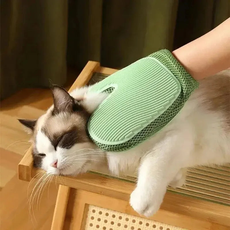 Pet Grooming Glove – Gentle Massage Hair Remover