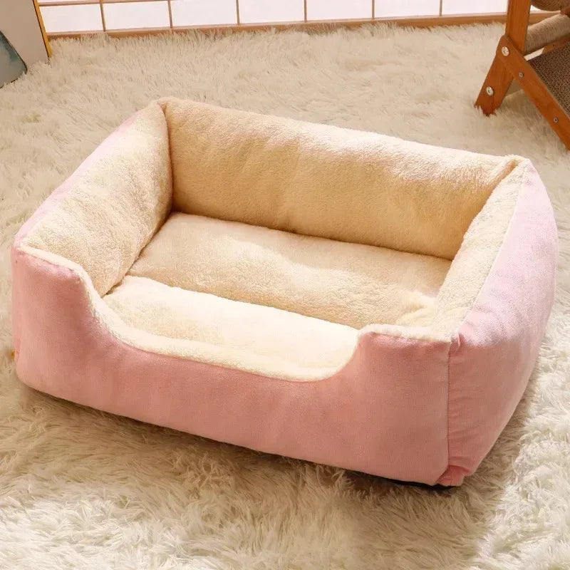Plush Cat Bed – Cozy Winter House for Cats & Small Pets