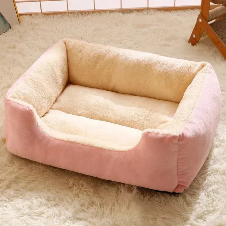 Plush Cat Bed – Cozy Winter House for Cats & Small Pets