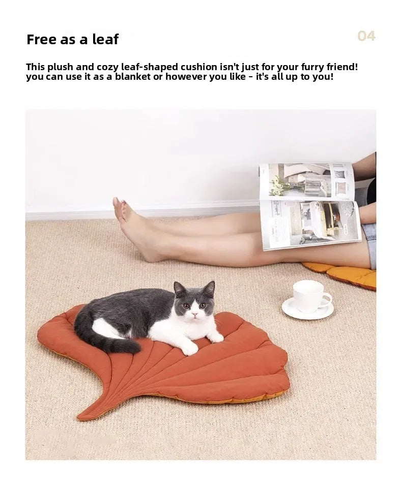 Reversible Leaf Pet Cushion – Non-Slip Travel Bed Mat