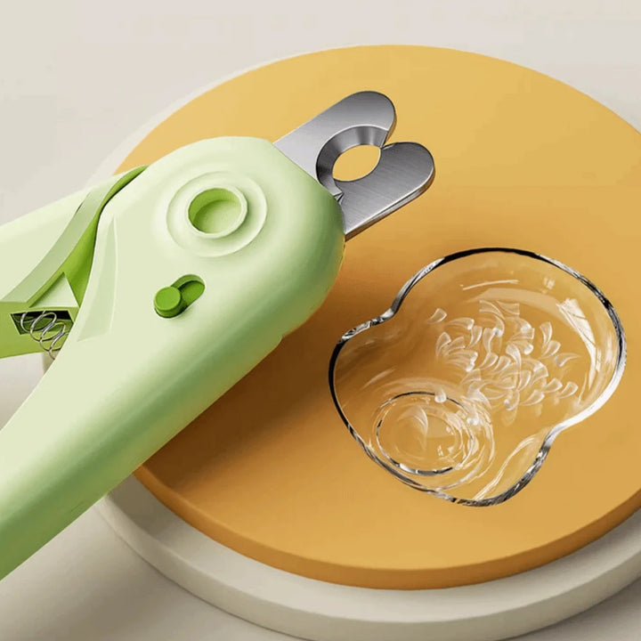 Anti-Splash Pet Nail Clipper – 3-in-1 LED Trimmer