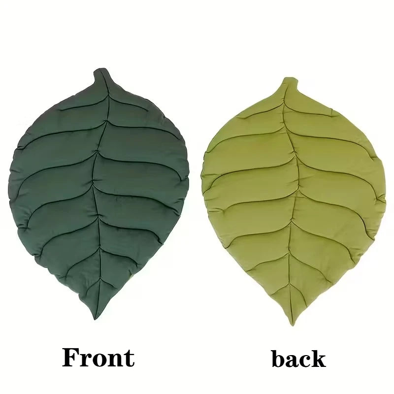 Reversible Leaf Pet Cushion – Non-Slip Travel Bed Mat