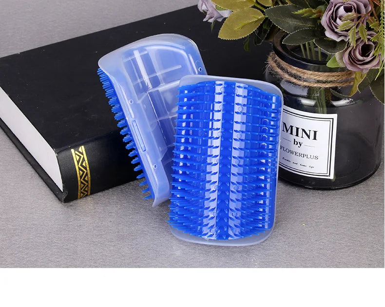 Cat Corner Massage Brush – Self-Grooming Scratcher Comb